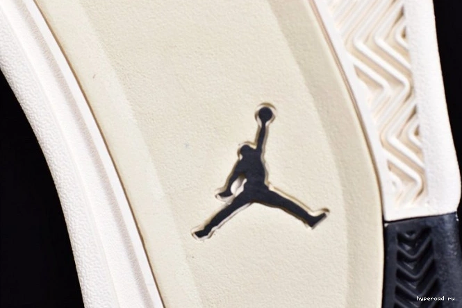 AQ9129-200 4 Air Mushroom Jordan 0630